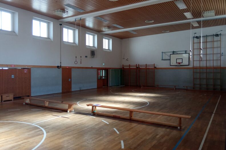 Halle der Grundschule Innenstadt Rüsselsheim